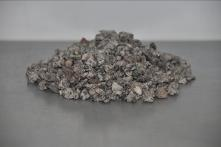 Graniet grijs 5/8 mm is een grijs gekleurde grindsoort van gebroken graniet